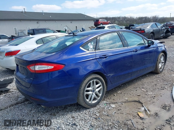 2014 Ford Fusion SE with VIN 3FA6P0H72ER374386, listed as a IAAI auction lot 41938833 with 140,095 mi miles. Bid and sale history available at carsss.com. Image 4.