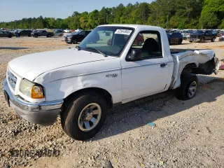 2003 Ford Ranger XL z VIN 1FTYR10D33PB66686, wystawiony jako Copart lot #52564885 z przebiegiem 108 994 mil mil oraz Szkoda całkowita • Salvage title. Historia ofert i sprzedaży dostępna na DreamBid. Obrazek 1.