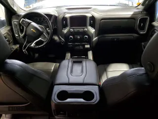 2022 Chevrolet Silverado 3500HD LT z VIN 1GC4YTEY0NF279707, wystawiony jako Copart lot #56658555 z przebiegiem 222 952 mil mil oraz Czysty tytuł • Clean title. Historia ofert i sprzedaży dostępna na DreamBid. Obrazek 8.