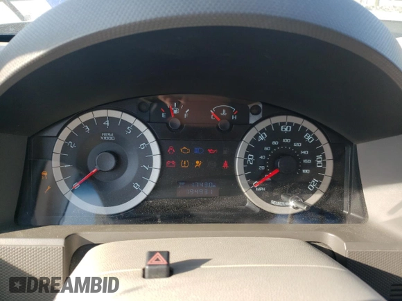 2010 Ford Escape XLS with VIN 1FMCU0C76AKB82752, listed as a Copart auction lot 57626565 with 194,931 mi miles and Salvage title. Bid and sale history available at DreamBid. Image 9.