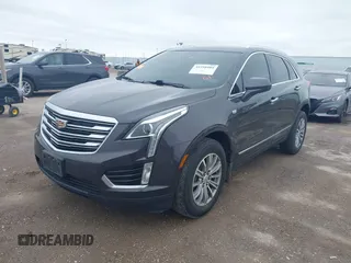2017 Cadillac XT5 Luxury AWD z VIN 1GYKNDRS9HZ184992, wystawiony jako IAAI lot #41958484 z przebiegiem 124 941 mil mil oraz . Historia ofert i sprzedaży dostępna na DreamBid. Obrazek 17.