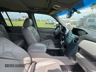 2010 Honda Pilot Touring with VIN 5FNYF3H86AB015716, listed as a Copart auction lot 54362235 with 229,256 mi miles and Clean Title. Bid and sale history available at carsss.com. Image 5.