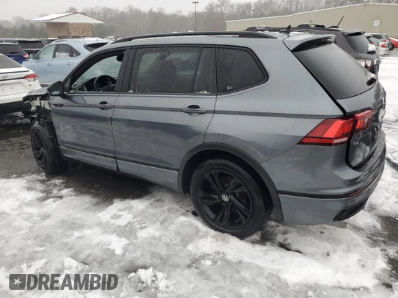 2023 Volkswagen Tiguan SE R-Line Black with VIN 3VV8B7AX2PM108307, listed as a Copart auction lot 43910665 with 21,448 mi miles and Salvage Title. Bid and sale history available at DreamBid. Image 2.