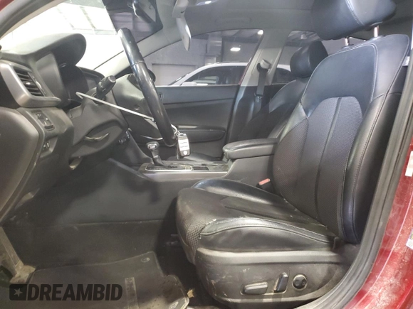 2019 Kia Optima LX with VIN 5XXGT4L32KG306587, listed as a Copart auction lot 52966275 with 185,613 mi miles and Salvage Title. Bid and sale history available at carsss.com. Image 7.