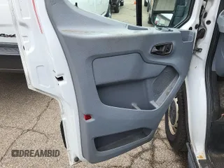 2016 Ford Transit с VIN 1FTYR1YM1GKB55547, выставлен на аукционе IAAI как лот 42515973 с пробегом 123 629 миль миль и . История ставок и продаж доступна на DreamBid. Изображение 2.