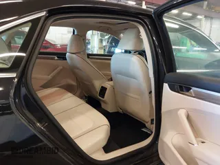 2017 Volkswagen Passat SE with VIN 1VWBT7A30HC019849, listed as a IAAI auction lot 42450723 with 73,236 mi miles and . Bid and sale history available at DreamBid. Image 8.