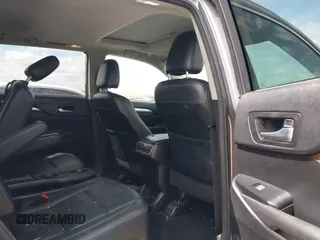 2018 Toyota Highlander SE with VIN 5TDKZRFH9JS544012, listed as a IAAI auction lot 41885296 with 144,500 mi miles and . Bid and sale history available at DreamBid. Image 8.