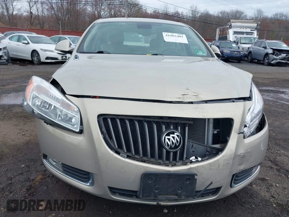 2012 Buick Regal with VIN 2G4GR5EK1C9141211, listed as a IAAI auction lot 41965401 with 31,941 mi miles. Bid and sale history available at carsss.com. Image 17.