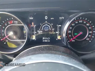 2022 Jeep Wrangler Unlimited Rubicon 392 с VIN 1C4JJXSJ6NW193565, выставлен на аукционе IAAI как лот 42050331 с пробегом 21 382 миль миль и . История ставок и продаж доступна на DreamBid. Изображение 7.