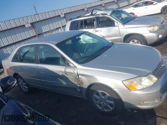 2004 Toyota Avalon XL z VIN 4T1BF28B14U346741, wystawiony jako IAAI lot #42252769 z przebiegiem 219 291 mil mil oraz . Historia ofert i sprzedaży dostępna na DreamBid. Obrazek 13.