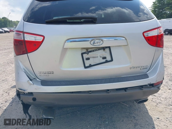 2008 Hyundai Veracruz GLS with VIN KM8NU73C38U075087, listed as a IAAI auction lot 42817571 with 185,379 mi miles and . Bid and sale history available at DreamBid. Image 6.