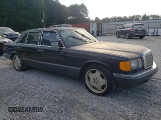 1990 Mercedes-Benz 560 with VIN WDBCA39E8LA508059, listed as a Copart auction lot 75865254 with 222,616 mi miles and Clean Title. Bid and sale history available at DreamBid. Image 4.