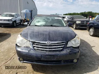 2008 Chrysler Sebring Touring z VIN 1C3LC55R88N145038, wystawiony jako Copart lot #57938415 z przebiegiem 120 291 mil mil oraz Szkoda całkowita • Salvage title. Historia ofert i sprzedaży dostępna na DreamBid. Obrazek 5.