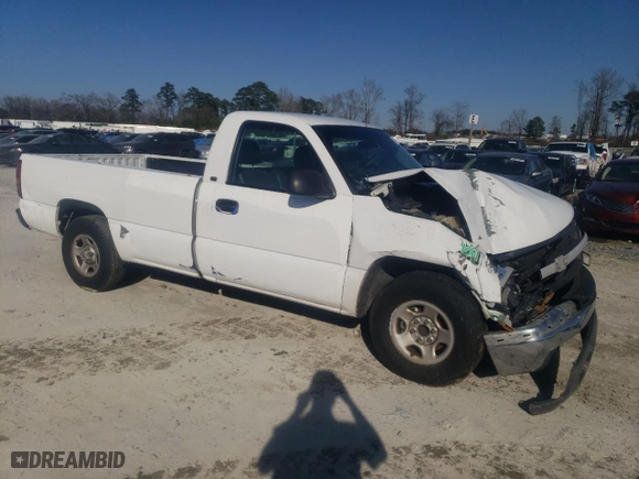 2000 Chevrolet Silverado 1500 with VIN 1GCEC14V3YE374450, listed as a Copart auction lot 46484315 with 172,096 mi miles and Salvage Title. Bid and sale history available at carsss.com. Image 4.