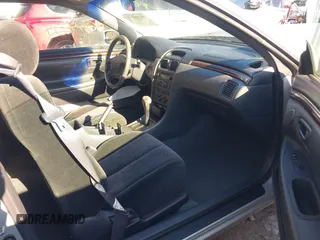 2001 Toyota Solara SE z VIN 2T1CG22P31C468603, wystawiony jako IAAI lot #41299371 z przebiegiem 185 592 mil mil oraz . Historia ofert i sprzedaży dostępna na DreamBid. Obrazek 5.