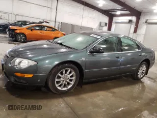 2004 Chrysler 300M M z VIN 2C3HE66G94H657834, wystawiony jako Copart lot #68184594 z przebiegiem 182 137 mil mil oraz Nie do naprawy. Historia ofert i sprzedaży dostępna na DreamBid. Obrazek 1.