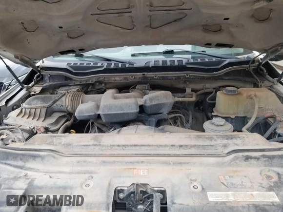 2019 Ford F-250 XL with VIN 1FT7X2B64KEG11615, listed as a IAAI auction lot 42282396 with 128,860 mi miles and . Bid and sale history available at DreamBid. Image 8.