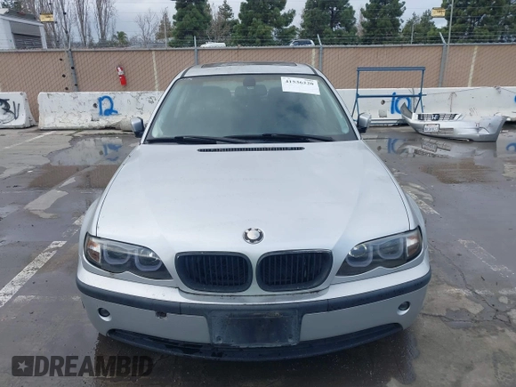 2005 BMW 3 Series 325i with VIN WBAAZ33485KP91350, listed as a IAAI auction lot 41536220 with 153,894 mi miles and . Bid and sale history available at DreamBid. Image 6.