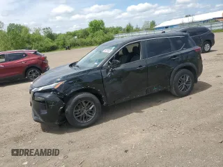 2021 Nissan Rogue S z VIN 5N1AT3AA1MC847520, wystawiony jako Copart lot #56016805 z przebiegiem 62 531 mil mil oraz Szkoda całkowita • Salvage title. Historia ofert i sprzedaży dostępna na DreamBid. Obrazek 1.