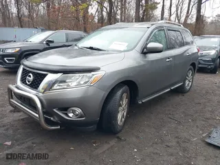 2016 Nissan Pathfinder Platinum with VIN 5N1AR2MM8GC640450, listed as a IAAI auction lot 41658912 with 74,437 mi miles. Bid and sale history available at carsss.com. Image 18.