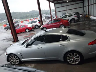 2014 Jaguar XF V6 SC with VIN SAJWJ0EF9E8U17227, listed as a IAAI auction lot 40455665 with 125,196 mi miles. Bid and sale history available at carsss.com. Image 14.