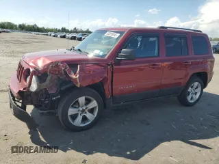 2014 Jeep Patriot Latitude z VIN 1C4NJRFB7ED713512, wystawiony jako Copart lot #55595045 z przebiegiem 162 083 mil mil oraz Czysty tytuł • Clean title. Historia ofert i sprzedaży dostępna na DreamBid. Obrazek 1.