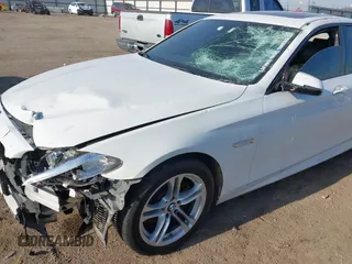 2015 BMW 5 Series 528i xDrive with VIN WBA5A7C58FD626221, listed as a IAAI auction lot 41984654 with 157,578 mi miles and . Bid and sale history available at carsss.com. Image 6.