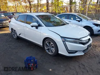 2018 Honda Clarity Plug-In Hybrid Touring with VIN JHMZC5F36JC004212, listed as a IAAI auction lot 40820397 with 90,106 mi miles. Bid and sale history available at carsss.com. Image 1.