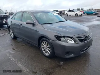 2011 Toyota Camry LE with VIN 4T4BF3EK1BR178130, listed as a IAAI auction lot 41814374 with 183,028 mi miles. Bid and sale history available at carsss.com. Image 1.
