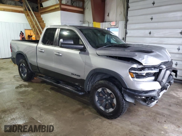 2019 Ram 1500 Rebel z VIN 1C6SRFET4KN725120, wystawiony jako Copart lot #84339724 z przebiegiem 119 075 mil mil oraz Szkoda całkowita • Salvage title. Historia ofert i sprzedaży dostępna na DreamBid. Obrazek 4.