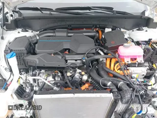 2025 Hyundai Santa Fe Calligraphy with VIN 5NMP5DG12SH017276, listed as a IAAI auction lot 42490129 with 2,089 mi miles and . Bid and sale history available at DreamBid. Image 10.