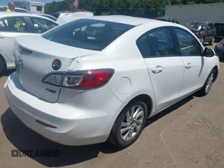 2013 Mazda 3 i Grand Touring with VIN JM1BL1WP9D1788366, listed as a IAAI auction lot 39782624 with 229,243 mi miles and . Bid and sale history available at DreamBid. Image 4.