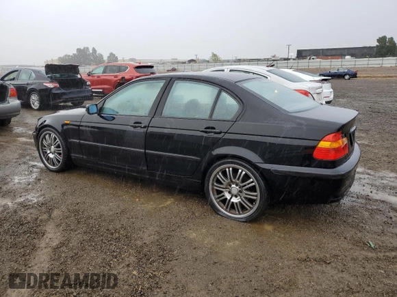 2003 BMW 3 Series 325i with VIN WBAAZ33433PH35805, listed as a Copart auction lot 79973934 with 229,711 mi miles and Clean Title. Bid and sale history available at carsss.com. Image 2.