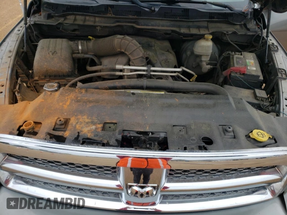 2010 Dodge 1500 SLT z VIN 1D7RB1CT9AS178725, wystawiony jako Copart lot #55848615 z przebiegiem 198 349 mil mil oraz Szkoda całkowita • Salvage title. Historia ofert i sprzedaży dostępna na DreamBid. Obrazek 11.