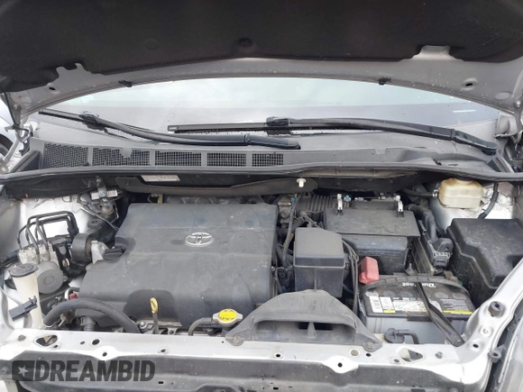 2016 Toyota Sienna SE with VIN 5TDXK3DC4GS727356, listed as a IAAI auction lot 41716236 with 225,140 mi miles and . Bid and sale history available at DreamBid. Image 10.