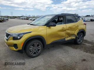 2021 Kia Seltos S with VIN KNDEU2AAXM7210552, listed as a Copart auction lot 62323745 with 12,189 mi miles and Salvage title. Bid and sale history available at DreamBid. Image 1.
