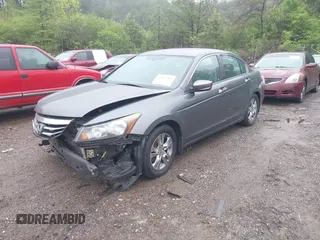 2012 Honda Accord LX Premium z VIN 1HGCP2F47CA003556, wystawiony jako IAAI lot #41947825 z przebiegiem 175 514 mil mil oraz . Historia ofert i sprzedaży dostępna na DreamBid. Obrazek 2.