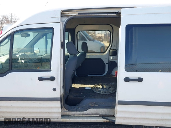 2010 Ford Transit Connect XL с VIN NM0LS6AN9AT036478, выставлен на аукционе IAAI как лот 41696124 с пробегом 283 863 миль миль и . История ставок и продаж доступна на DreamBid. Изображение 13.