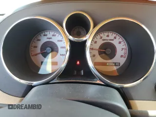 2006 Pontiac Solstice z VIN 1G2MB35B66Y114607, wystawiony jako Copart lot #65229324 z przebiegiem 41 804 mil mil oraz Szkoda całkowita • Salvage title. Historia ofert i sprzedaży dostępna na DreamBid. Obrazek 9.