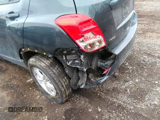 2021 Chevrolet Trax LS z VIN KL7CJKSB0MB322634, wystawiony jako IAAI lot #41705778 z przebiegiem 31 166 mil mil oraz . Historia ofert i sprzedaży dostępna na DreamBid. Obrazek 6.