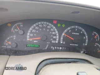 2002 Ford Expedition Eddie Bauer with VIN 1FMRU17W92LA23415, listed as a Copart auction lot 79519044 with 205,830 mi miles and Salvage title. Bid and sale history available at DreamBid. Image 9.