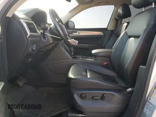 2019 Volkswagen Atlas SE with VIN 1V2WR2CA6KC559505, listed as a Copart auction lot 57183825 with 111,377 mi miles and Salvage title. Bid and sale history available at DreamBid. Image 7.