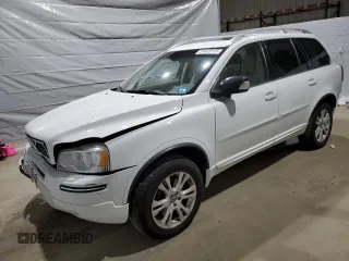 2014 Volvo XC90 with VIN YV4952CZ8E1699486, listed as a Copart auction lot 51470105 with 216,799 mi miles and Salvage title. Bid and sale history available at DreamBid. Image 1.