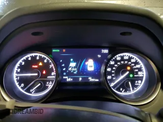 2023 Toyota Camry SE z VIN 4T1G11BK9PU083121, wystawiony jako Copart lot #58724145 z przebiegiem 29 991 mil mil oraz Szkoda całkowita • Salvage title. Historia ofert i sprzedaży dostępna na DreamBid. Obrazek 9.