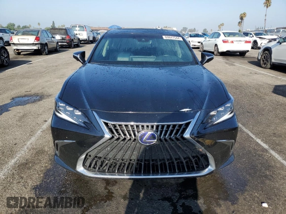 2022 Lexus ES 300h Luxury with VIN 58AEA1C10NU022775, listed as a Copart auction lot 69847544 with 14,958 mi miles and Salvage title. Bid and sale history available at DreamBid. Image 5.