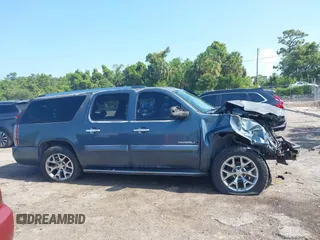 2007 GMC Yukon XL with VIN 1GKFK66867J172479, listed as a IAAI auction lot 42393131 with 232,160 mi miles and . Bid and sale history available at DreamBid. Image 13.