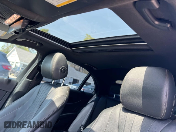 2020 Mercedes-Benz E 350 with VIN W1KZF8DBXLA841120, listed as a Copart auction lot 55361315 with 118,655 mi miles and Clean Title. Bid and sale history available at DreamBid. Image 10.