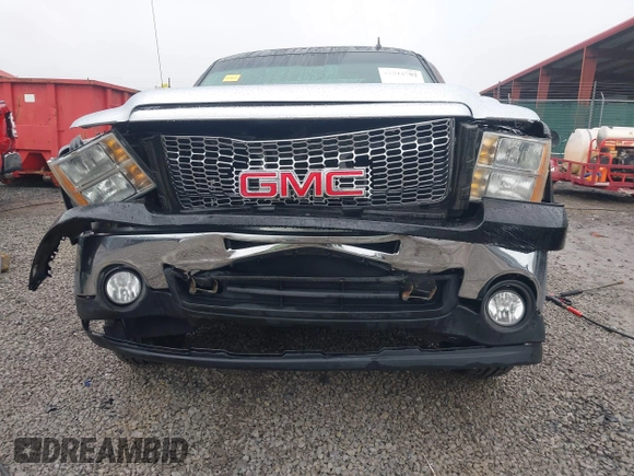 2010 GMC Sierra 1500 with VIN 1GTSCWE01AZ202838, listed as a IAAI auction lot 41516702 with 173,647 mi miles and . Bid and sale history available at DreamBid. Image 12.