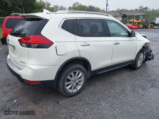 2017 Nissan Rogue S with VIN JN8AT2MV0HW264796, listed as a IAAI auction lot 40364876 with 111,959 mi miles. Bid and sale history available at carsss.com. Image 4.