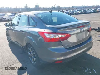 2014 Ford Focus SE with VIN 1FADP3F24EL199735, listed as a IAAI auction lot 41360060 with 115,814 mi miles and . Bid and sale history available at carsss.com. Image 3.